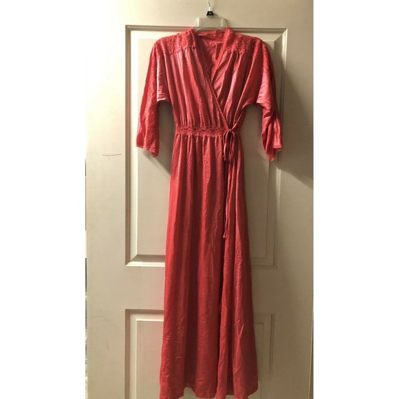 Vintage MISS ELAINE Nightgown Peignoir Set - Picture 5 of 11